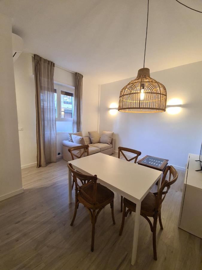 Appartamento Elegante A Rapallo By Portofinovacanze エクステリア 写真