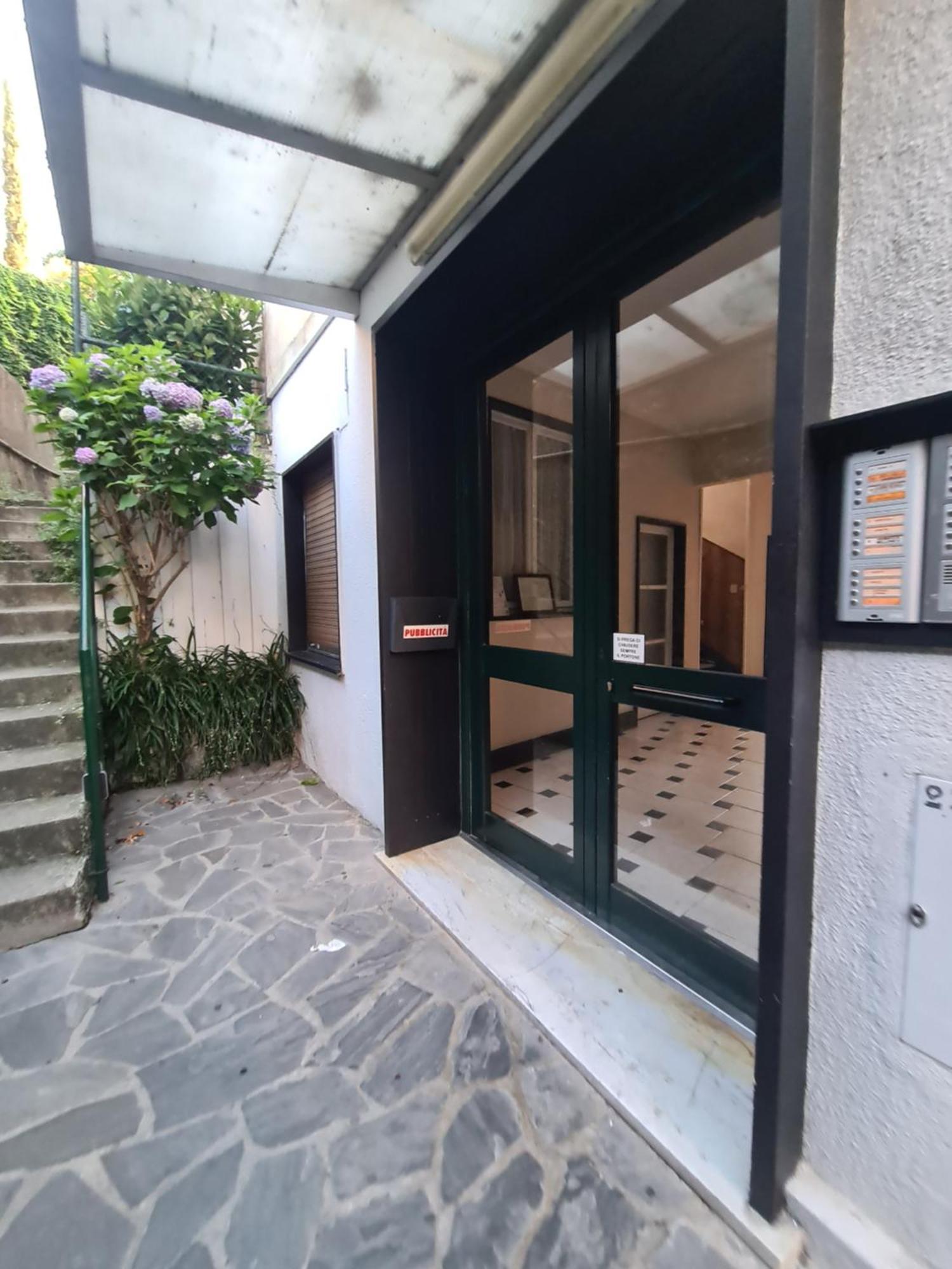 Appartamento Elegante A Rapallo By Portofinovacanze エクステリア 写真